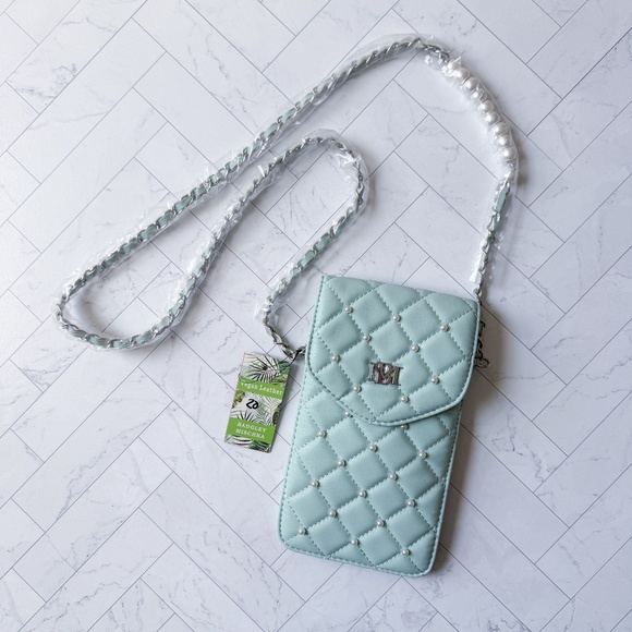 BADGLEY MISCHKA Pearls Phone Crossbody w/ Insert Card Holder - NWT ($79 Retail) - Picture 3 of 14